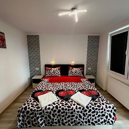 Calypso Rooms Fagaras Exterior foto