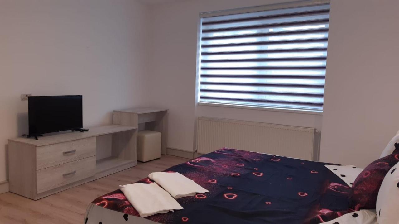 Calypso Rooms Fagaras Exterior foto