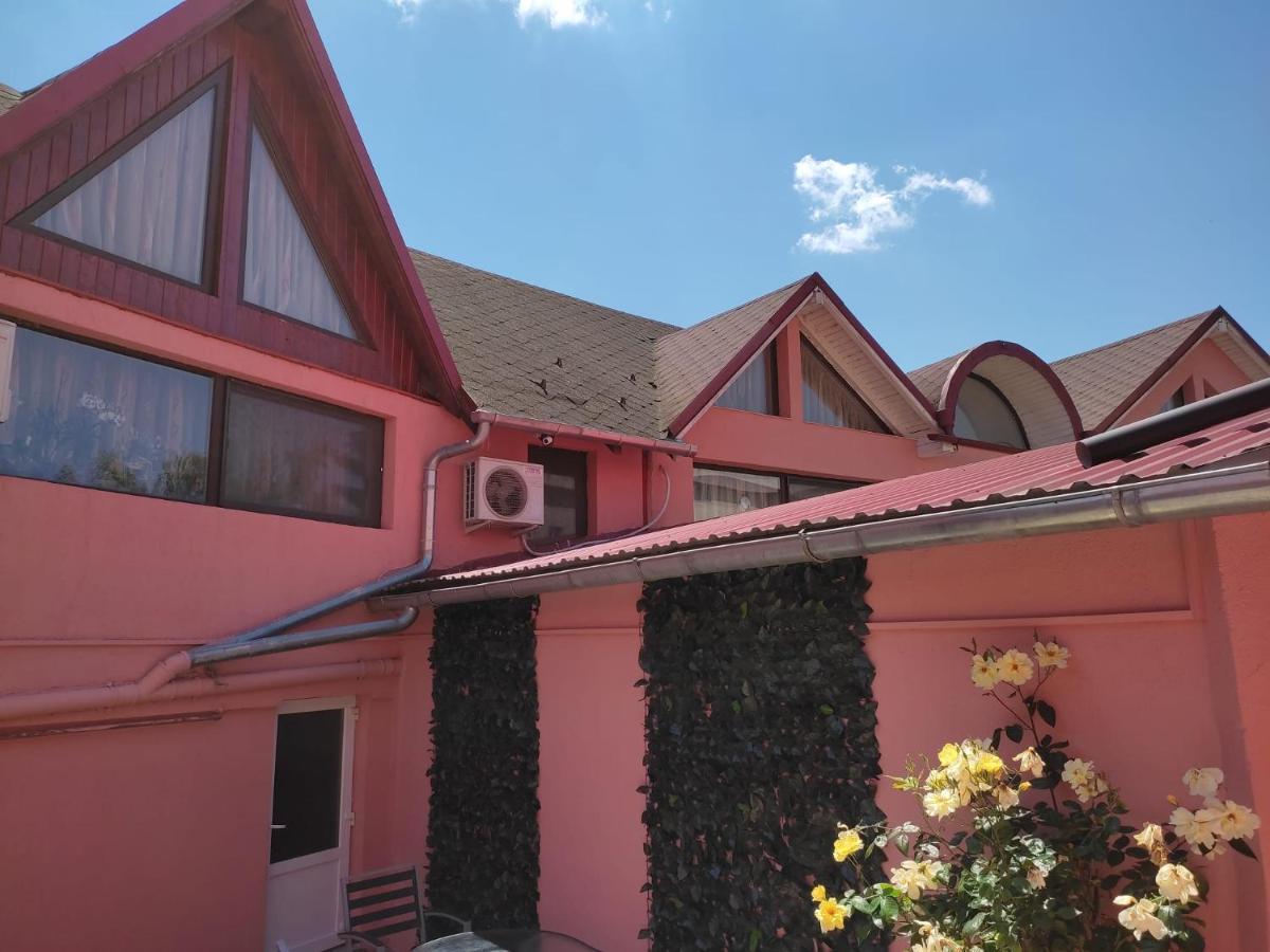 Calypso Rooms Fagaras Exterior foto